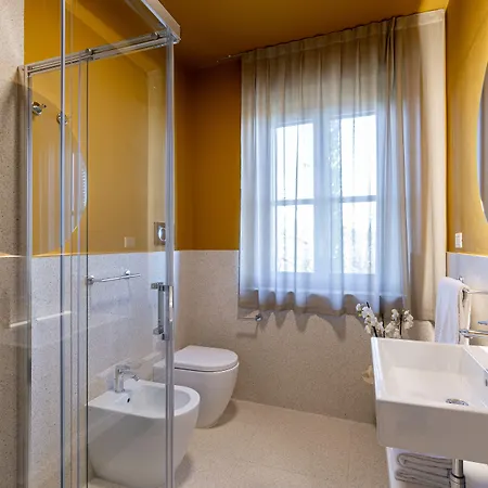 Poggiovalle Tenuta Italiana Hotel
