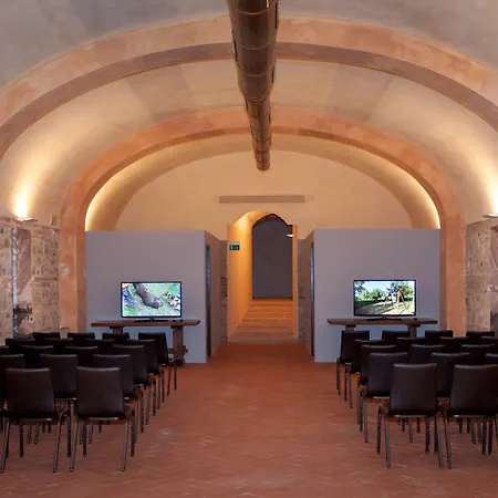 Poggiovalle Tenuta Italiana 4*
