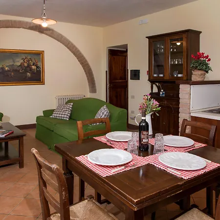 Hotel Poggiovalle Tenuta Italiana 4*