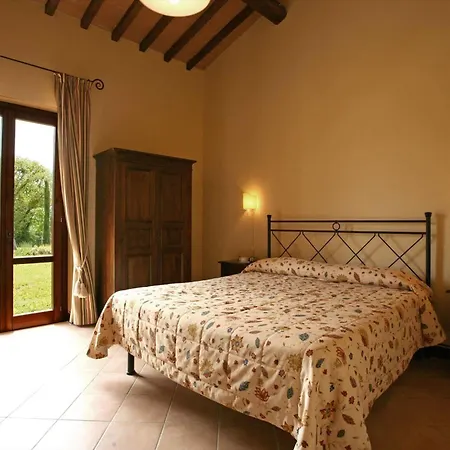 Hotel Poggiovalle Tenuta Italiana 4*