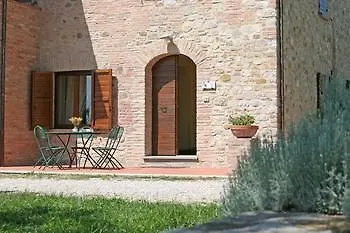 Poggiovalle Tenuta Italiana