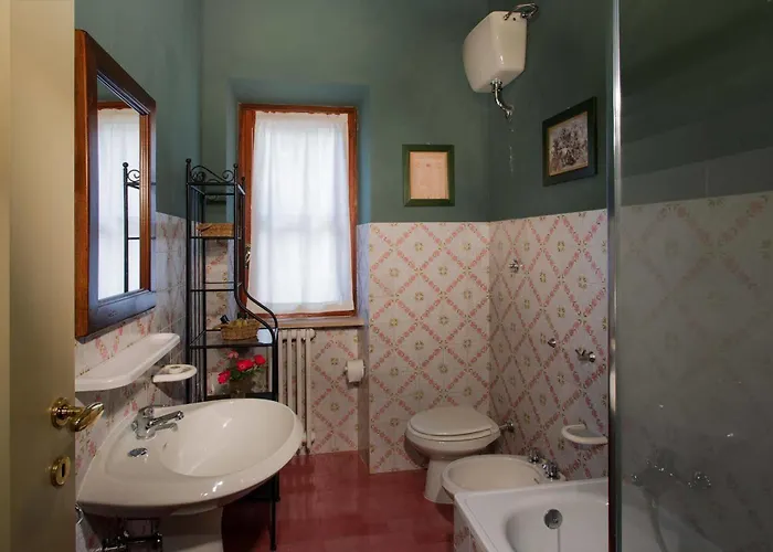 Poggiovalle Tenuta Italiana Hotel 4*